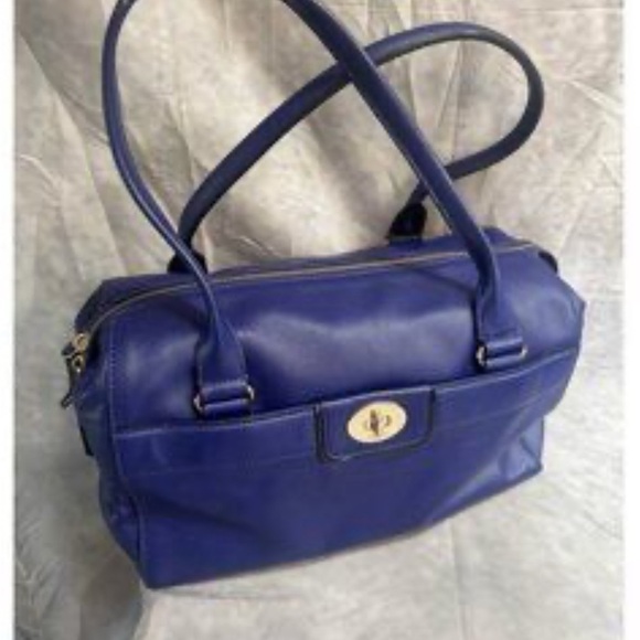 kate spade Handbags - Kate Spade Blue Shoulder Bag with Elegant Style